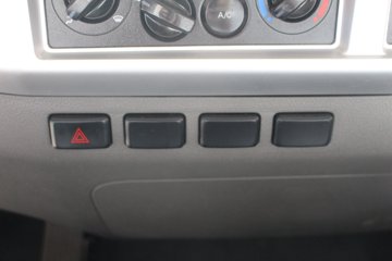 ��� J6F 150���� 4X2 ��س�����ͼƬ