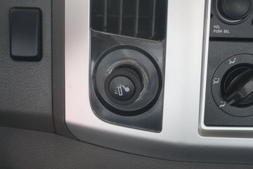 ��� J6F 150���� 4X2 ��س�����ͼƬ
