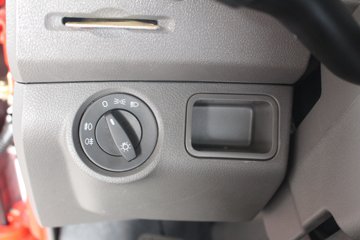 ��� J6F 150���� 4X2 ��س�����ͼƬ