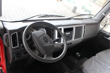 ��� J6F 150���� 4X2 ��س�����ͼƬ