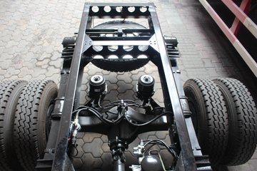 ��� J6F 150���� 4X2 ��س�����ͼƬ