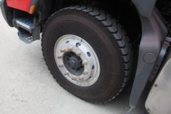 东风柳汽 乘龙H7 385马力 6X4 5.6米自卸车(LZ3251M5DB)