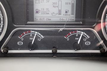  H5п 240 6X2 9.6ʽػ(LZ5250XXYM5CB)ͼƬ