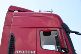 创虎XCIENT&nbsp;牵引车外观                                                图片