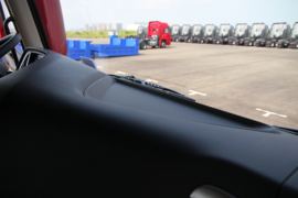 创虎XCIENT&nbsp;牵引车驾驶室                                               图片