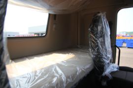 创虎XCIENT&nbsp;牵引车驾驶室                                               图片