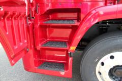 现代商用车 创虎XCIENT重卡 440马力 6X4牵引车(CHM4250KPQ49V)
