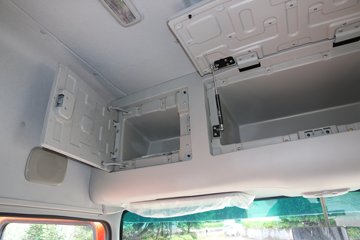 ���� ������D9�п� 180���� 4X2 6.8����ʽ�ػ�������ͼƬ
