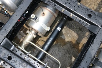 ���� ������D9�п� 180���� 4X2 6.8����ʽ�ػ�������ͼƬ