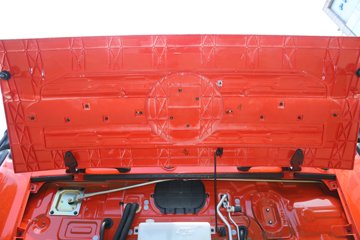 ���� ������D9�п� 180���� 4X2 6.8����ʽ�ػ�������ͼƬ