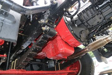 ���� ������D9�п� 180���� 4X2 6.8����ʽ�ػ�������ͼƬ
