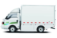 江淮 帅铃i3 2.98T 3.11米单排纯电动厢式微卡(HFC5031XXYPV4EV5B3)42.77kWh