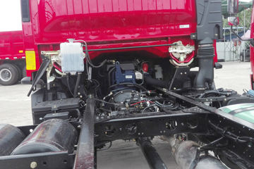 ��� ��V�п� 160���� 4X2 6.2���Ű��դʽ�ػ�������(CA5140CCYP40K2L5E5A85)ͼƬ