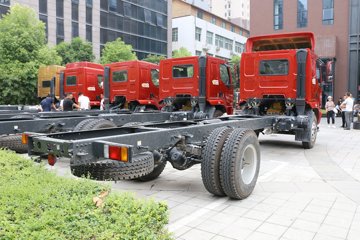 �������� ����L3 �ʻݰ� 160���� 4X2 6.75���Ű������ػ�������(LZ1160M3AB)ͼƬ