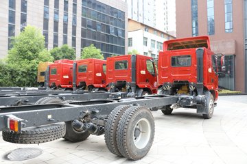 �������� ����L3 �ʻݰ� 160���� 4X2 6.75���Ű������ػ�������(LZ1160M3AB)ͼƬ