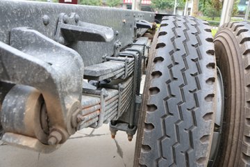 �������� ����L3 �ʻݰ� 160���� 4X2 6.75���Ű������ػ�������(LZ1160M3AB)ͼƬ