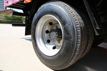 һ����� J6L�п� �ʻ۰� 180���� 4X2 6.8�ײ�դʽ�ػ���ͼƬ