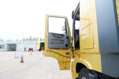 东风商用车 天龙旗舰KX 2018款 520马力 6X4牵引车