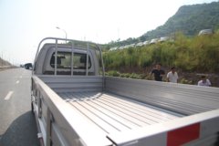 长安跨越 新豹T3 舒适型 1.5L 112马力 3.05米单排栏板微卡(SC1031TMD52)