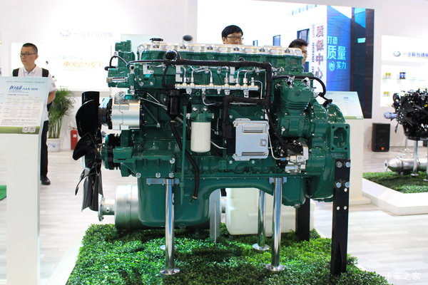 锡柴CA4DLD-19E5 190马力 4.4L 国五 柴油发动机