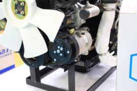 德威D20&nbsp;发动机外观                                                图片