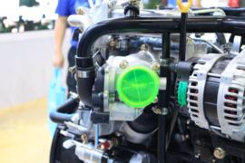 德威D20&nbsp;发动机外观                                                图片