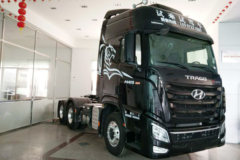 现代商用车 创虎XCIENT重卡 轻量化版 440马力 6X4牵引车(CHM4250KPQ49V)