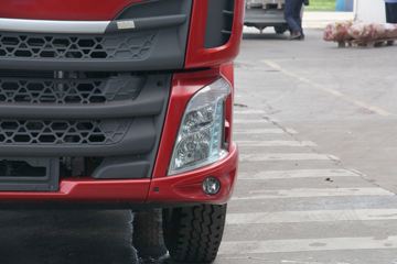 �������� �³���M3�п� 180���� 4X2 7.7����ʽ�ػ���ͼƬ