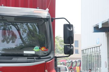 �������� �³���M3�п� 180���� 4X2 7.7����ʽ�ػ���ͼƬ