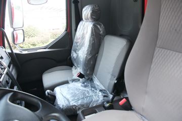 �������� �³���M3�п� 180���� 4X2 7.7����ʽ�ػ���ͼƬ