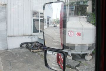 �������� �³���M3�п� 180���� 4X2 7.7����ʽ�ػ���ͼƬ
