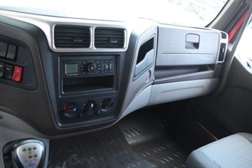 �������� �³���M3�п� 180���� 4X2 7.7����ʽ�ػ���ͼƬ