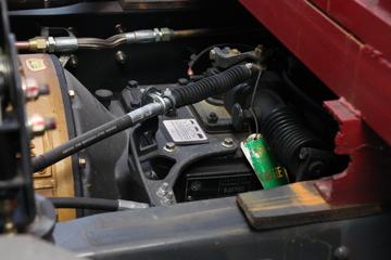 �������� �³���M3�п� 180���� 4X2 7.7����ʽ�ػ���ͼƬ