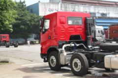 东风柳汽 乘龙H7 复合轻量化 310马力 8X4 7.6米自卸车底盘(LZ3312M5FB)