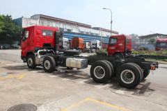 东风柳汽 乘龙H7 复合轻量化 310马力 8X4 7.6米自卸车底盘(LZ3312M5FB)