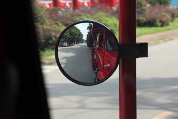 �������� �����ؿ� 270���� 4X2���˳�ͷǣ����(LZ5180TBQG2AB)ͼƬ