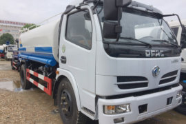 东风福瑞卡底盘&nbsp;洒水车/喷洒车外观图片