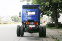 东风柳汽 乘龙L3 160马力 4X2 5.7米排半栏板载货车(LZ1100M3AB) 东风柳汽 乘龙L3 160马力 4X2 5.7米排半栏板载货车(LZ1100M3AB)