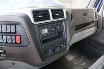 �������� ����L3 160���� 4X2 5.7���Ű������ػ���ͼƬ