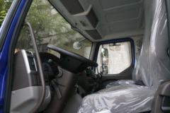 东风柳汽 乘龙L3 160马力 4X2 5.7米排半栏板载货车(LZ1100M3AB) 东风柳汽 乘龙L3 160马力 4X2 5.7米排半栏板载货车(LZ1100M3AB)