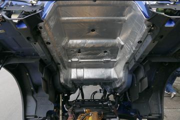 �������� ����L3 160���� 4X2 5.7���Ű������ػ���ͼƬ