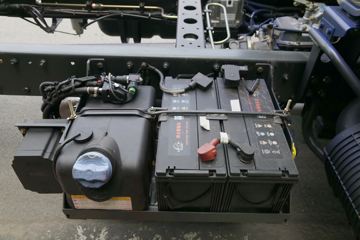 �������� ����L3 160���� 4X2 5.7���Ű������ػ���ͼƬ