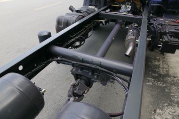 �������� ����L3 160���� 4X2 5.7���Ű������ػ���ͼƬ