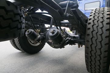 �������� ����L3 160���� 4X2 5.7���Ű������ػ���ͼƬ