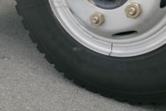 东风柳汽 乘龙L3 160马力 4X2 5.7米排半栏板载货车(LZ1100M3AB) 东风柳汽 乘龙L3 160马力 4X2 5.7米排半栏板载货车(LZ1100M3AB)