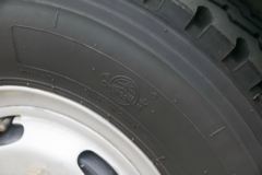 东风柳汽 乘龙L3 160马力 4X2 5.7米排半栏板载货车(LZ1100M3AB) 东风柳汽 乘龙L3 160马力 4X2 5.7米排半栏板载货车(LZ1100M3AB)