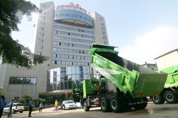 �������� ����H7 385���� 6X4 5.6����ж��(����������)(LZ3251M5DB)ͼƬ