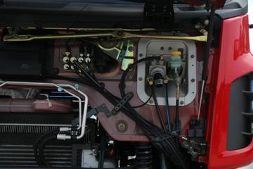 �������� ����H5 350���� 6X4 5.6����ж��(LZ3251M5DB)ͼƬ