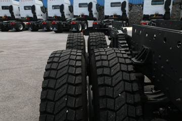 �������� ����H5 350���� 6X4 5.6����ж��(LZ3251M5DB)ͼƬ