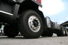 东风柳汽 乘龙H5 310马力 6X4 5.6米自卸车(LZ3251M5DB)